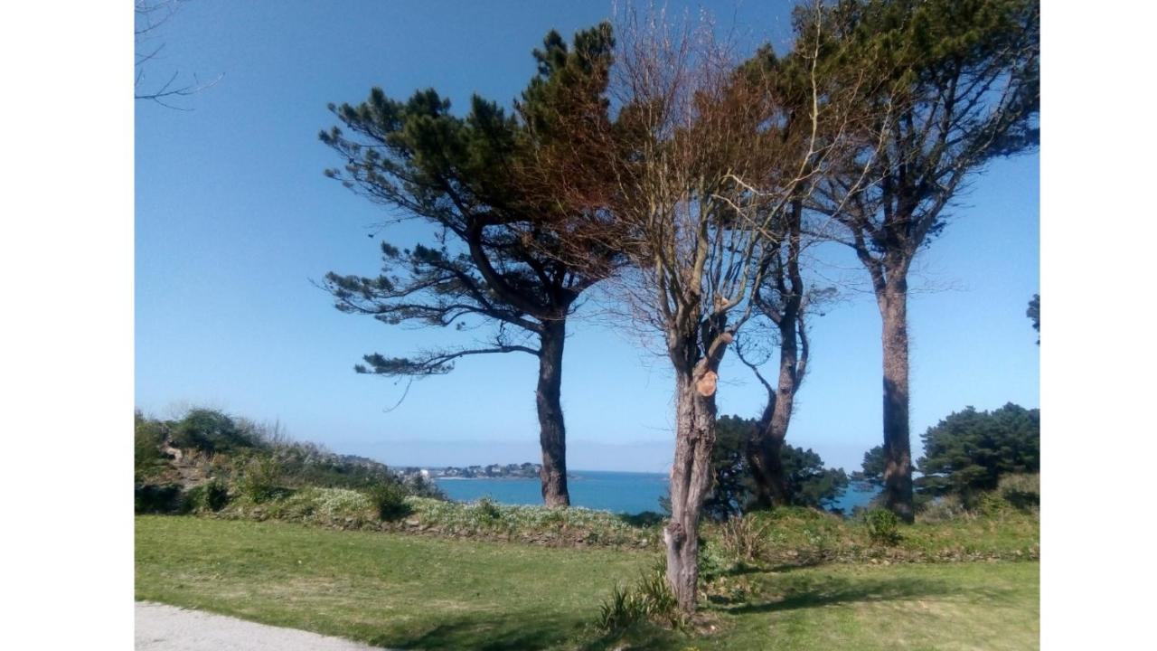 Les Hortensias Grande Tente Familiale Deux Chambres Et Sejour Vue Mer Sur Camping Nature Плестен-ле-Грев Экстерьер фото