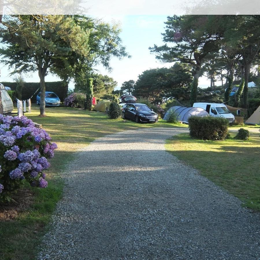 Les Hortensias Grande Tente Familiale Deux Chambres Et Sejour Vue Mer Sur Camping Nature Плестен-ле-Грев Экстерьер фото